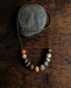 Collier paysage d'automne