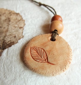 ensemble pendentif et perles