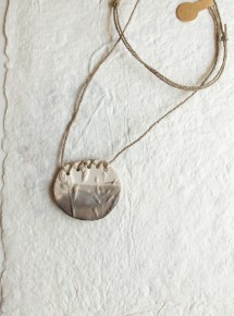 collier céramique enfumée